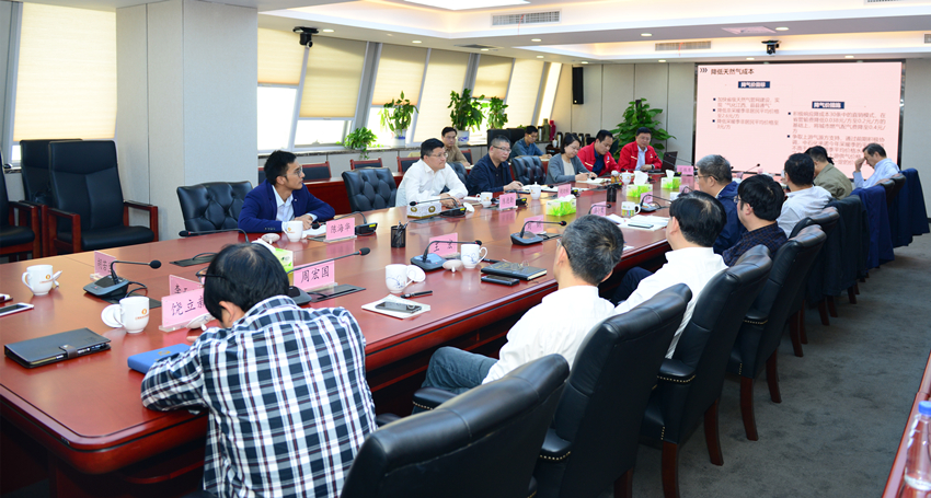 DSC_8102.jpg DSC_8102.jpg